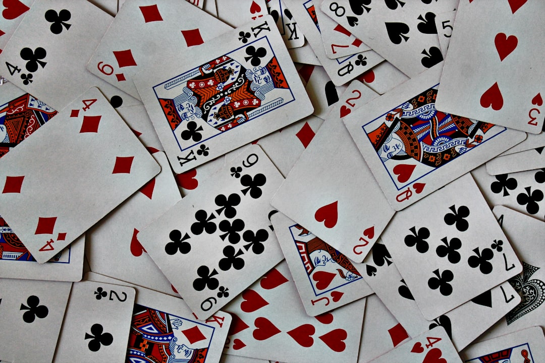 10 Games Like UNO | Dinogame